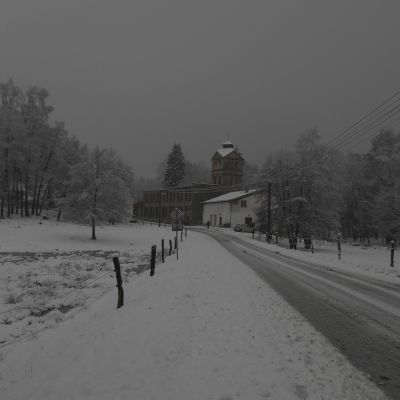 2018 12 : Prosinec se sněhem v Nové Perle. (fotografie Ivan Mečl)