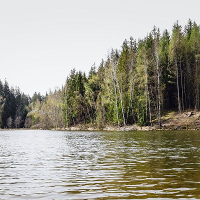 2020 03 : Kyjovská přehrada nedaleko Nové Perly. (fotografie Sebastián Vošvrda) 